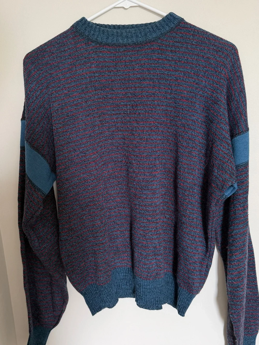 *Vintage* 90s Crewneck Sweater